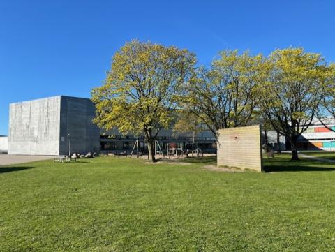 Skolen_eksteriør